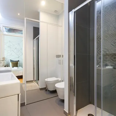 Pleasant Bedrooms In Shared House In The Center Of Praca Da Figueira Accommodatie bij particulieren Lissabon
