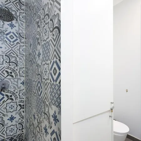 Pleasant Bedrooms In Shared House In The Center Of Praça Da Figueira Quarto em Acomodações Particulares Lisboa